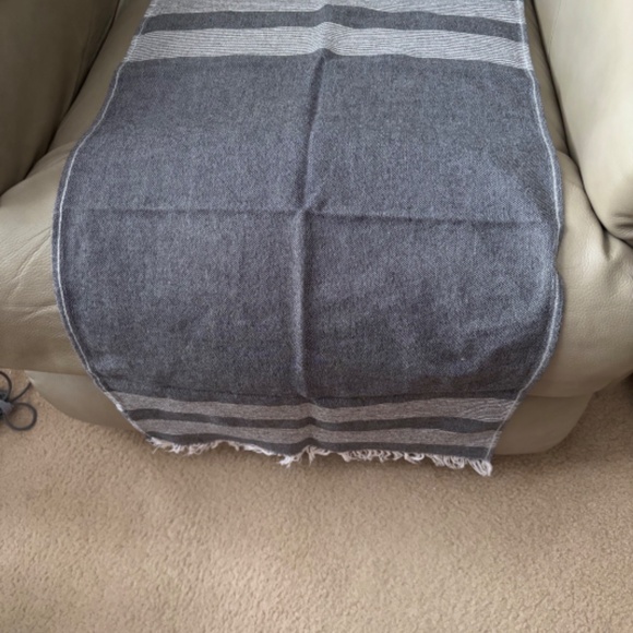 The loomia Turkish Kitchen Towels - Picture 2 of 8